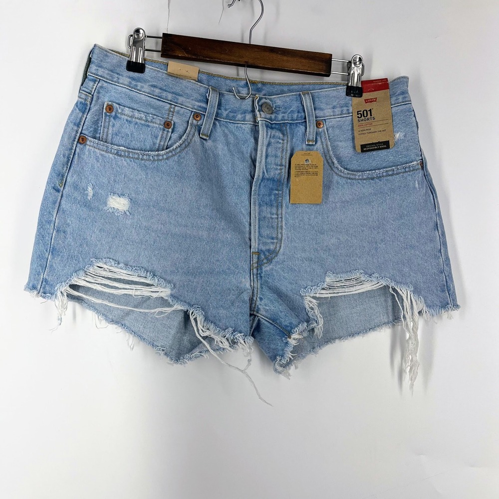 Levis 501 Original High Rise Jean Shorts Light Wash Distressed Blue Denim 32 NEW